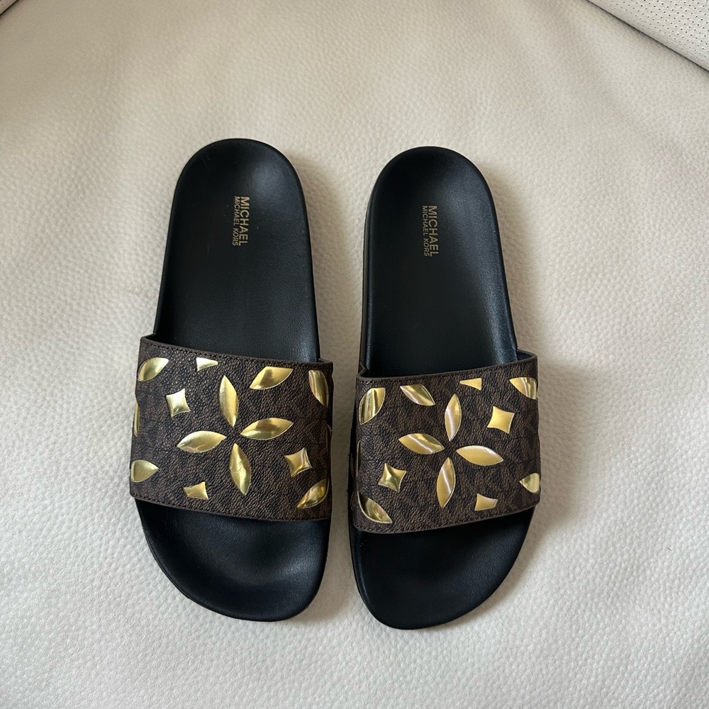 Michael kors sandals